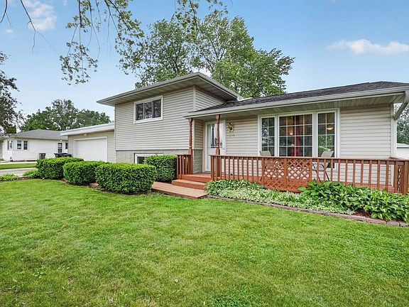 2nd image of 3124 Pridemore Dr