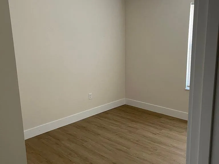 4235 Otter Creek Dr — Photo 24