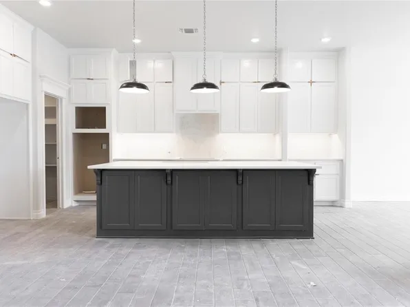 1719 Samuels Ct, Norman, OK 73072