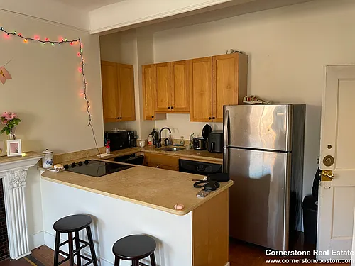 591 Beacon St #5 Photo 1