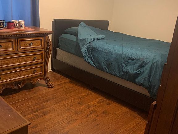 1 of 2 Bedrooms