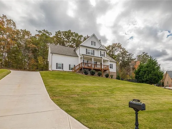 231 Glen Cedar Ln, Dawsonville, GA 30534