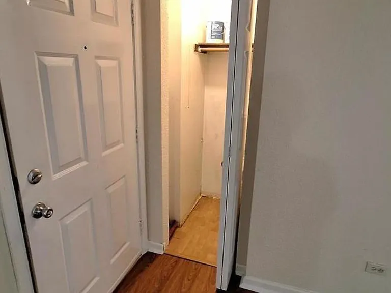 10501 S Highland Rd #104C — Photo 15