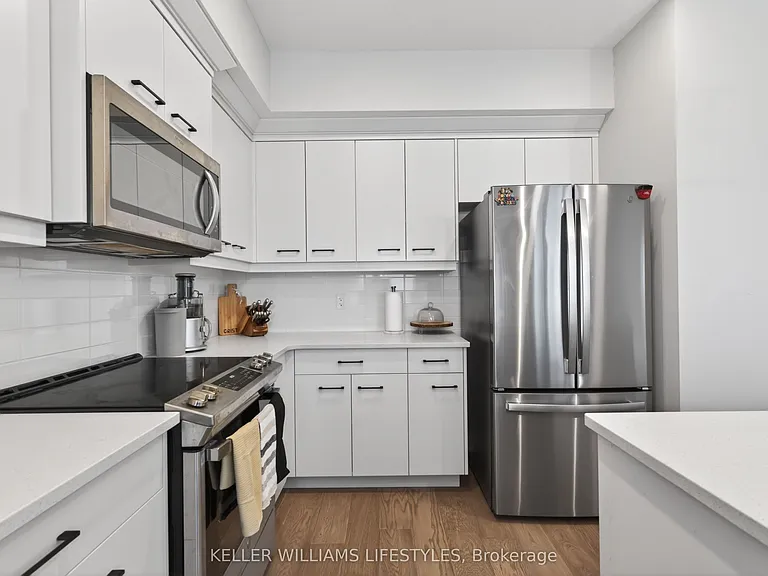 601 Lions Park Dr #89 — Photo 8