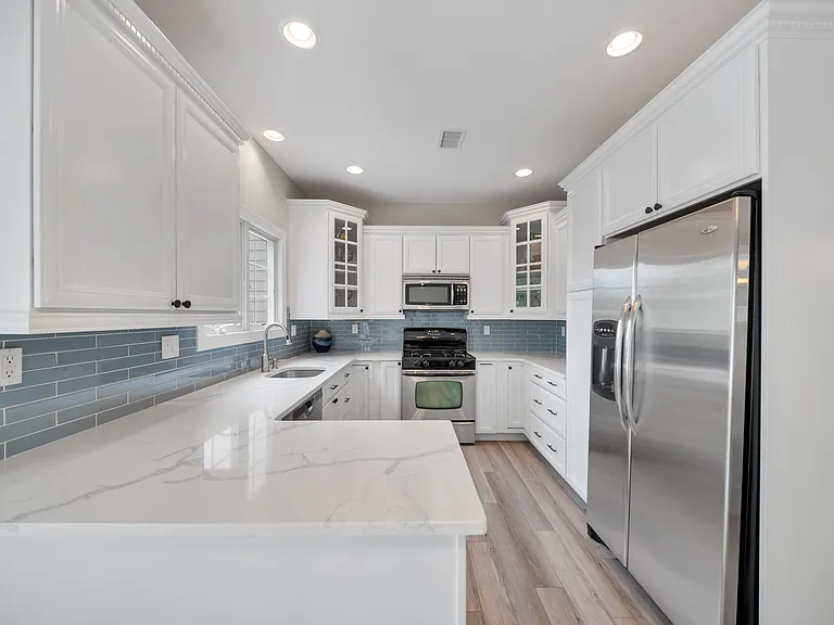302 Villa Dr — Photo 19