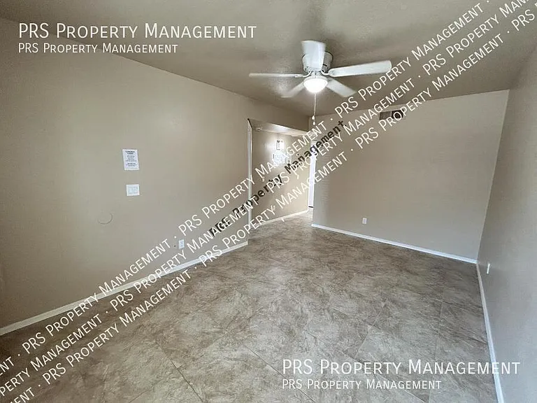 551 S Lesueur #1 — Photo 7
