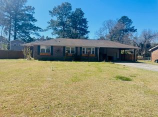 510 Thomas Dr, Jacksonville, NC 28546