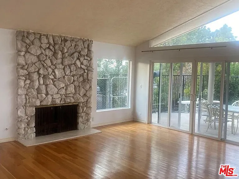 11318 Dona Lisa Dr — Photo 6