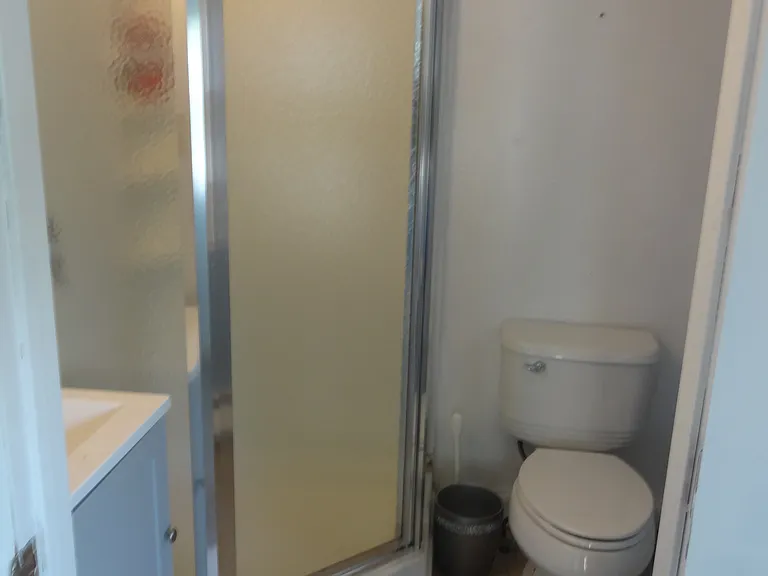 1058 Mount Pleasant Ave — Photo 6