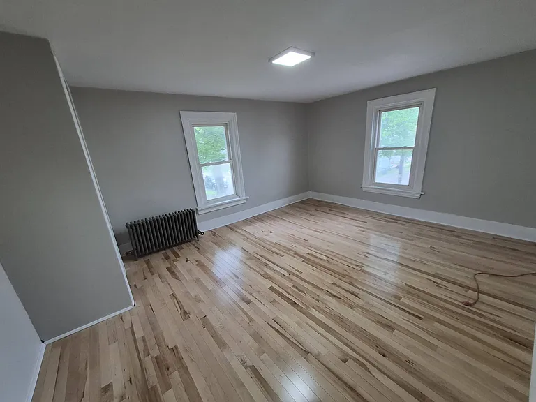 69 Broad St — Photo 8