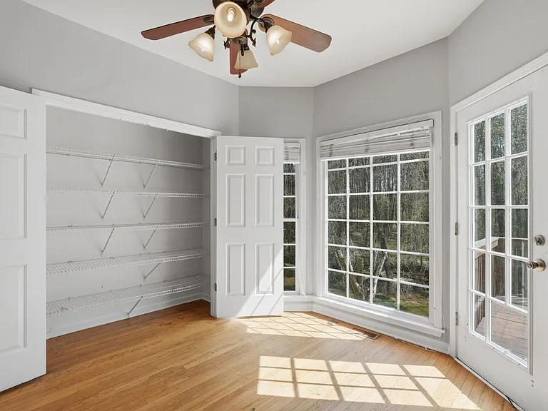 2927 Arbor Creek Ln — Photo 16