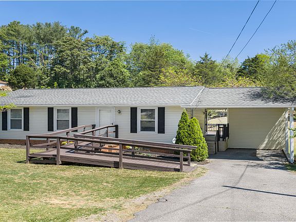 2nd image of 3268 Read Mountain Rd