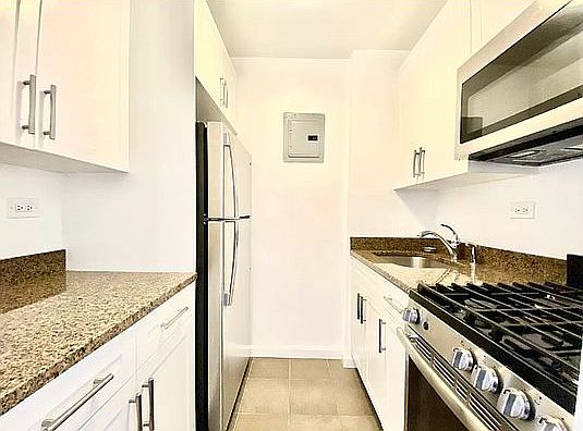 1st image of 320 E 58th St APT 14C