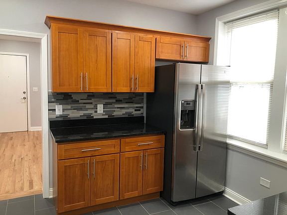 3rd image of 2357 N Lister Ave #1R