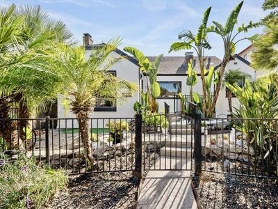 1111 Laguna Ave, Burlingame, CA, 94010