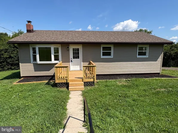 114 Peach Dr, Romney, WV 26757