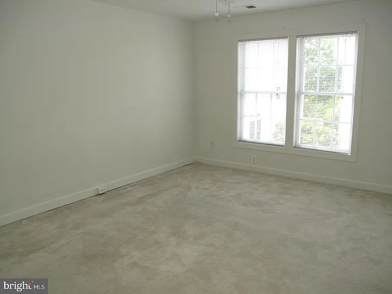8176 Skelton Cir — Photo 10
