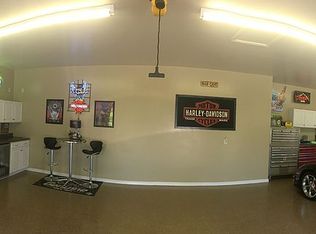 6806 Pointe Pl S, Cottage Grove, MN 55016