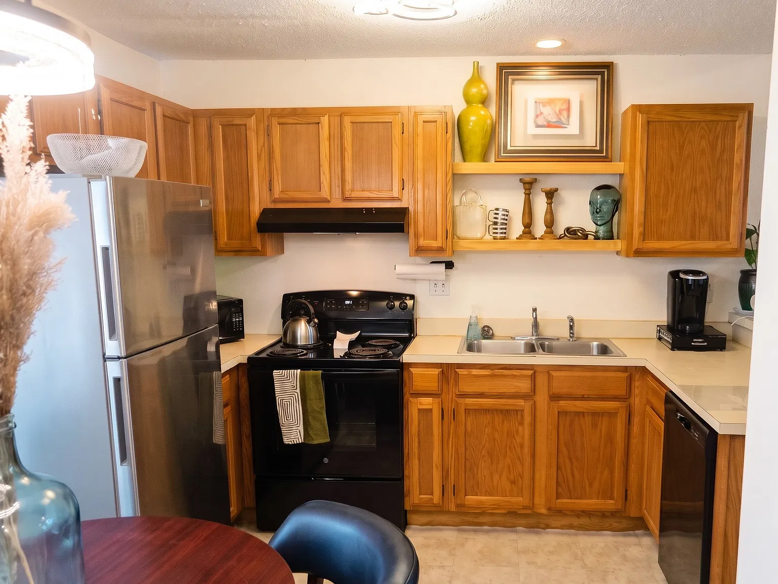 1 bed, 885 sqft, $1,650 — Photo 4