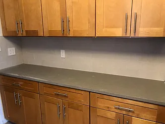 Rented by Chana Ofek, LREB