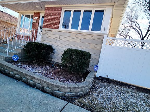 3rd image of 311 Morse Dr