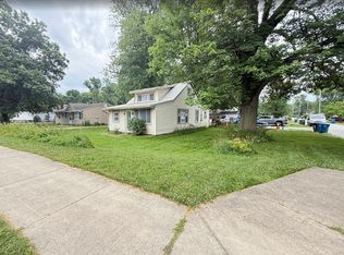 7856 Lake Shore Blvd, Mentor On The Lake, OH 44060