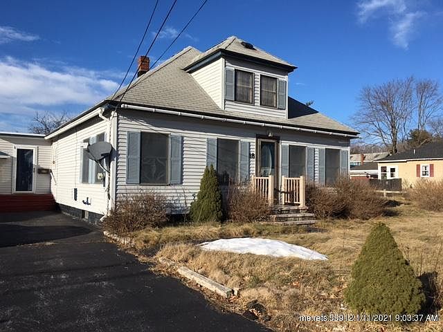 2nd image of 18 Roebuck Ave