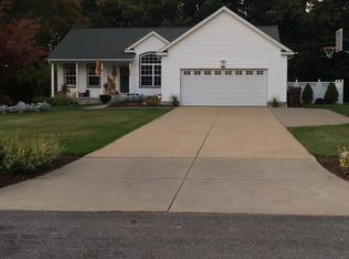 1029 Kertesz Rd, Clinton, OH 44216