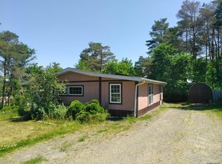 5 Taylors Ln, Johnsonville, NY 12094