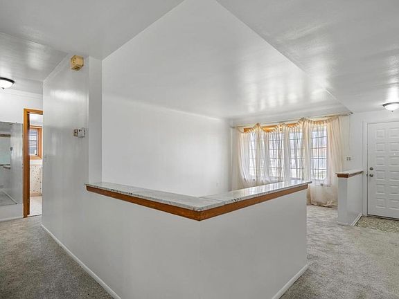 4th image of 30069 Valenti Dr