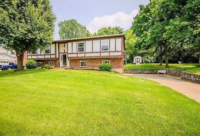 1st image of 5446 Yellowstone Dr