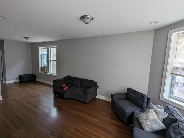 2911 W Harrison St #2, Chicago, IL 60612