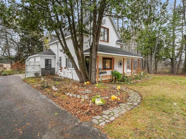 770 Paluster St, Cadillac, MI 49601