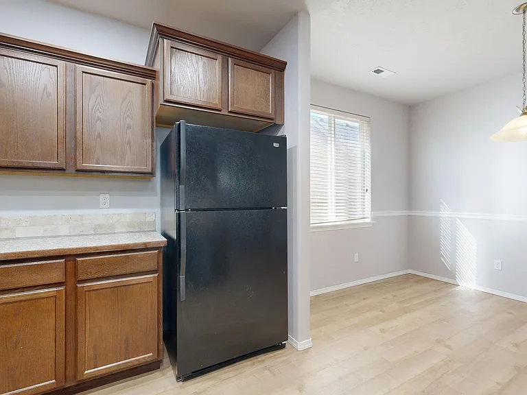1143 SW Carver St — Photo 21