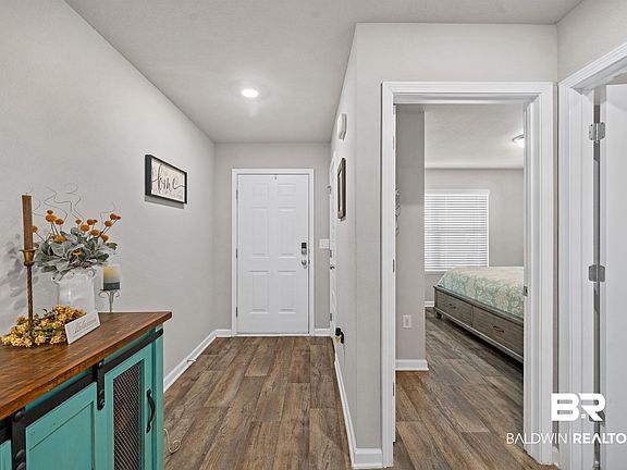 4th image of 7468 Coppin Dr