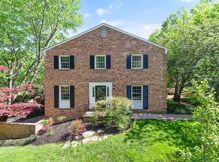 9281 Bailey Ln, Fairfax, VA 22031
