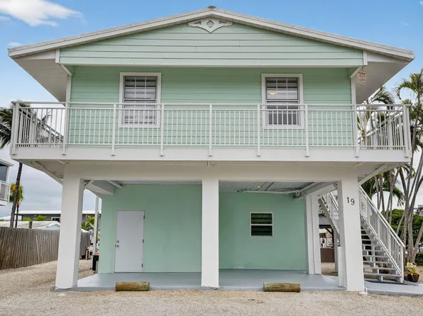 19 Mangrove Ln, Key Largo, FL 33037