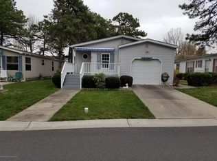133 Briarwood Ct, Whiting, NJ 08759