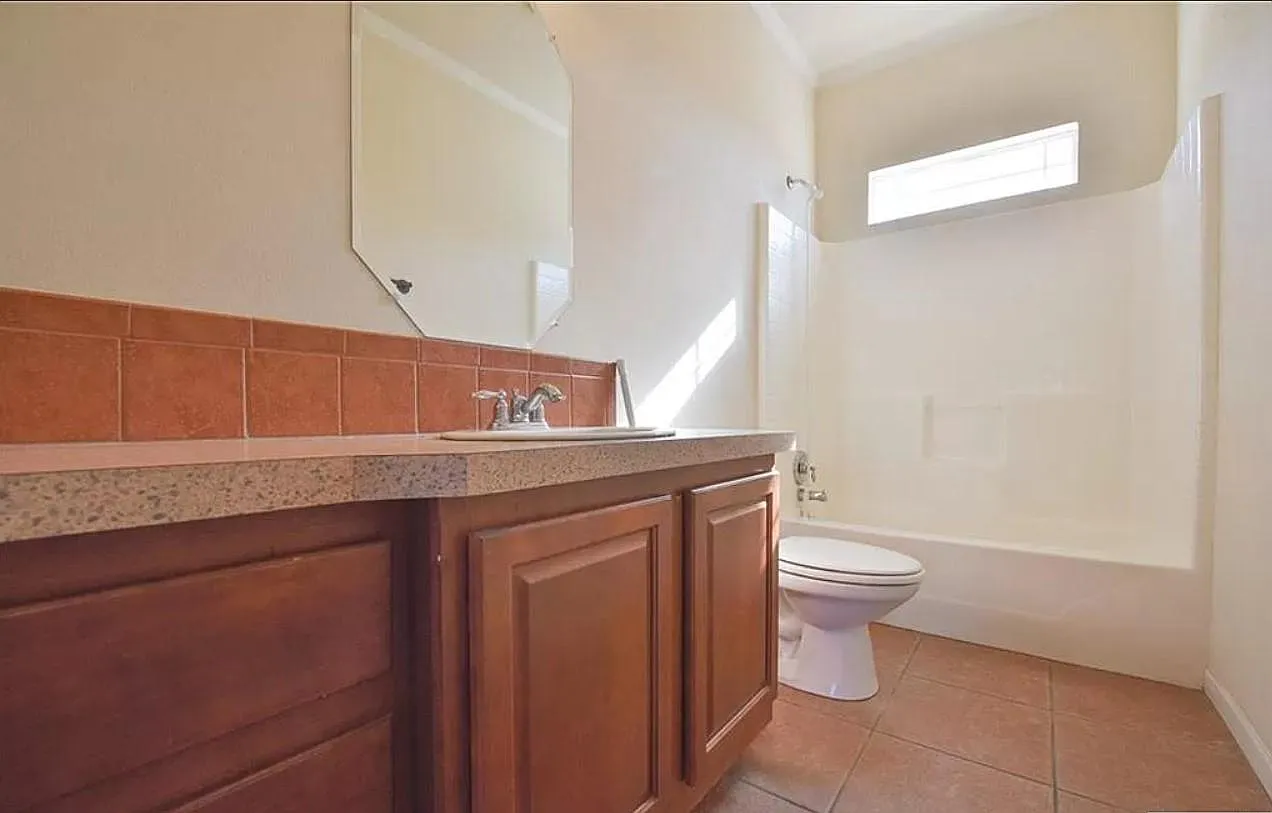 101 Nathan Ln — Photo 3