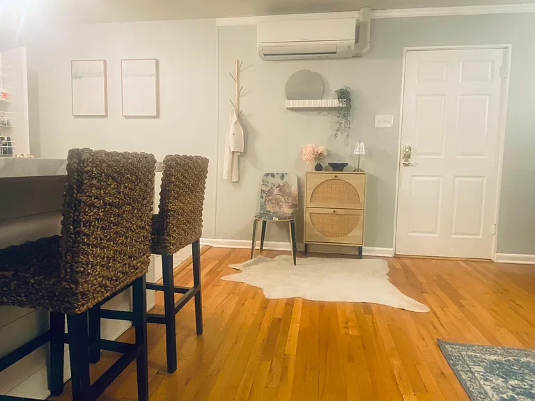 155 N Jackson St #8 — Photo 8
