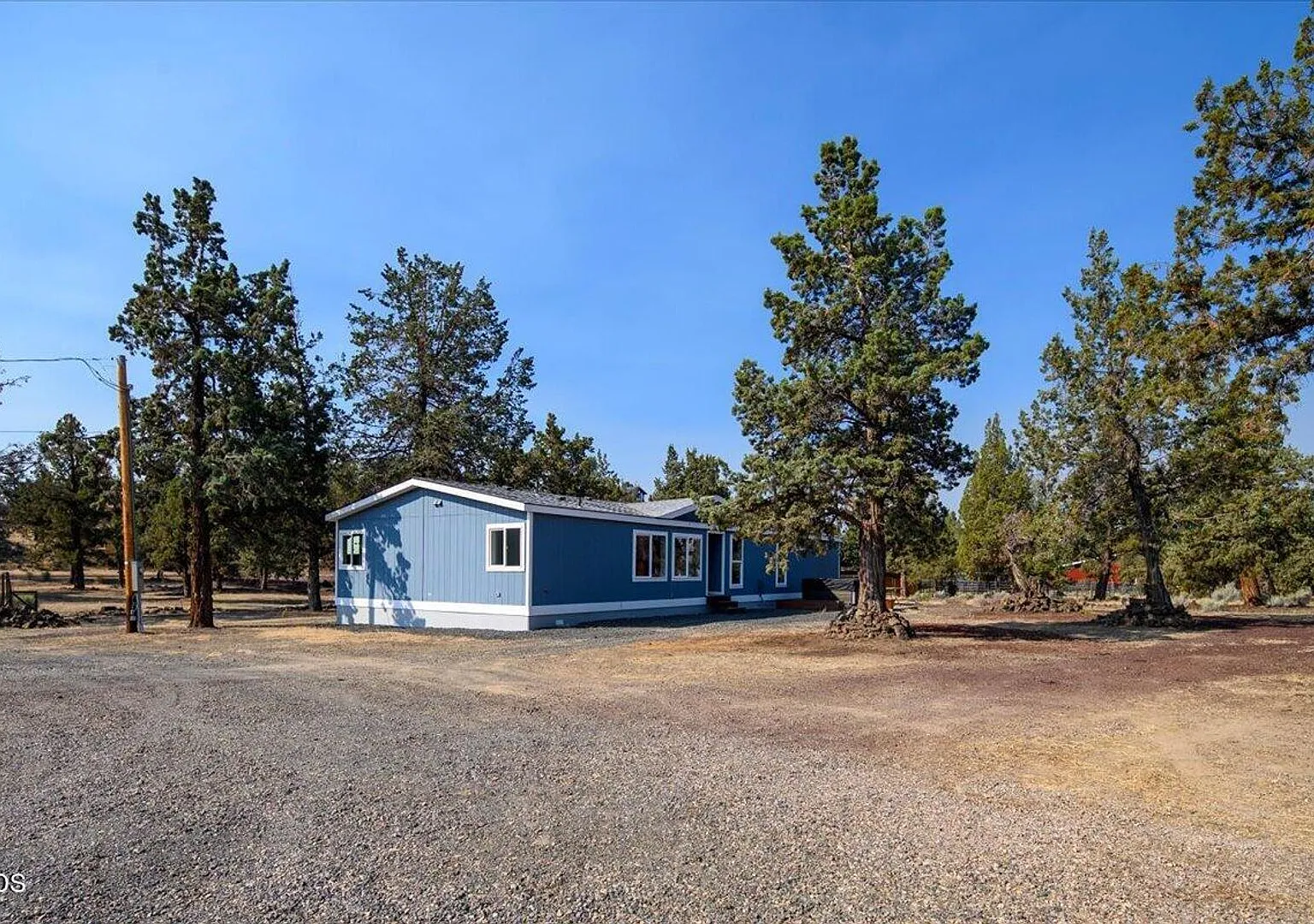 3 Bed 2 Bath newly renovated - Single level-Shop-Fenced — Photo 4