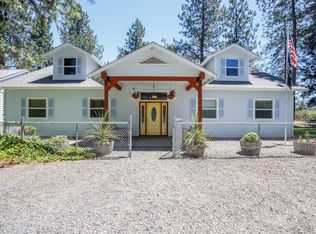 3683 Rockydale Rd, Cave Junction, OR 97523