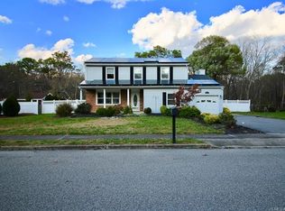 210 Pheasant Hollow Dr, Lanoka Harbor, NJ 08734