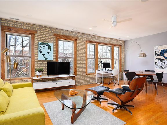 3rd image of 1258 W Hood Ave #3W