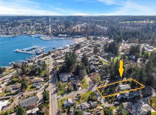 3825 Fennimore St, Gig Harbor, WA 98332