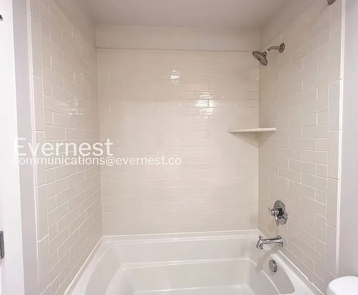 336 Queen Ave — Photo 15