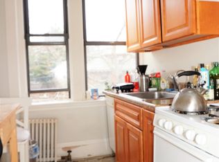 52 Cummings Rd APT 4, Brighton, MA 02135