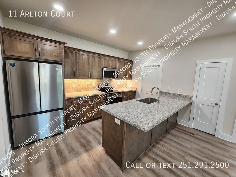 11 Arlton St — Photo 9