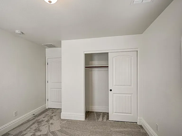 4950 S Fern Dr — Photo 17