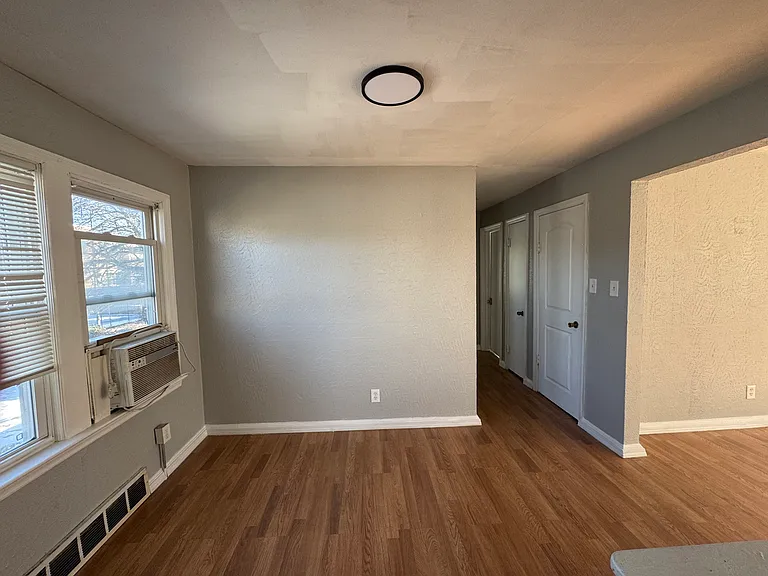6222 Evergreen Blvd — Photo 6